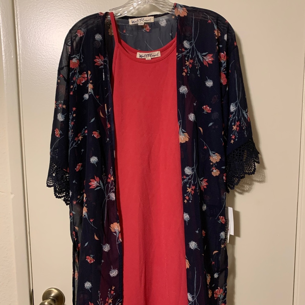 🦉4/$10🦉 Wallflower dress w/kimono